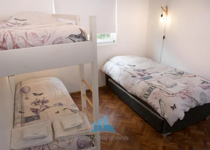 Mdz Apartments III